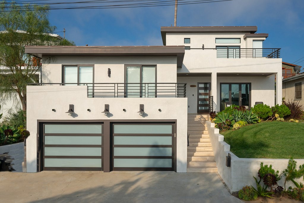 Hermosa Beach Contemporary